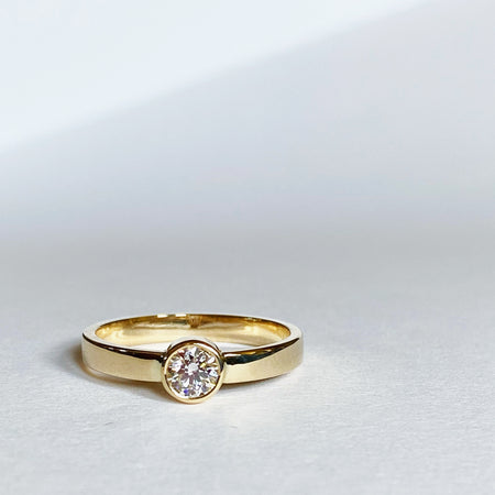 Ring m. hvid diamant 0,33 ct